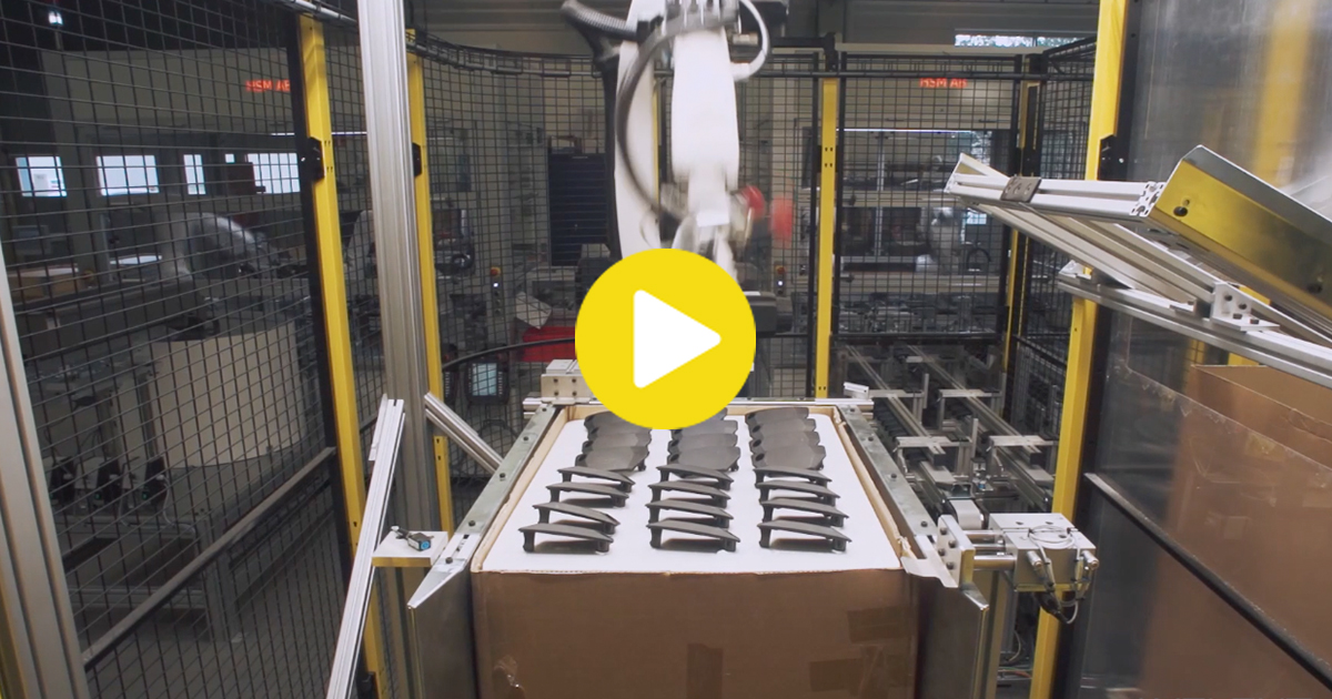 XTray cable management system is fully integrated with the guard