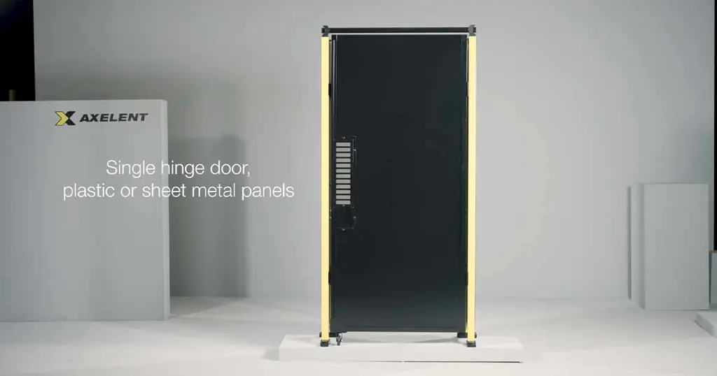 Installazione di plastica e lamiere; porta a battente singolo con Axelent