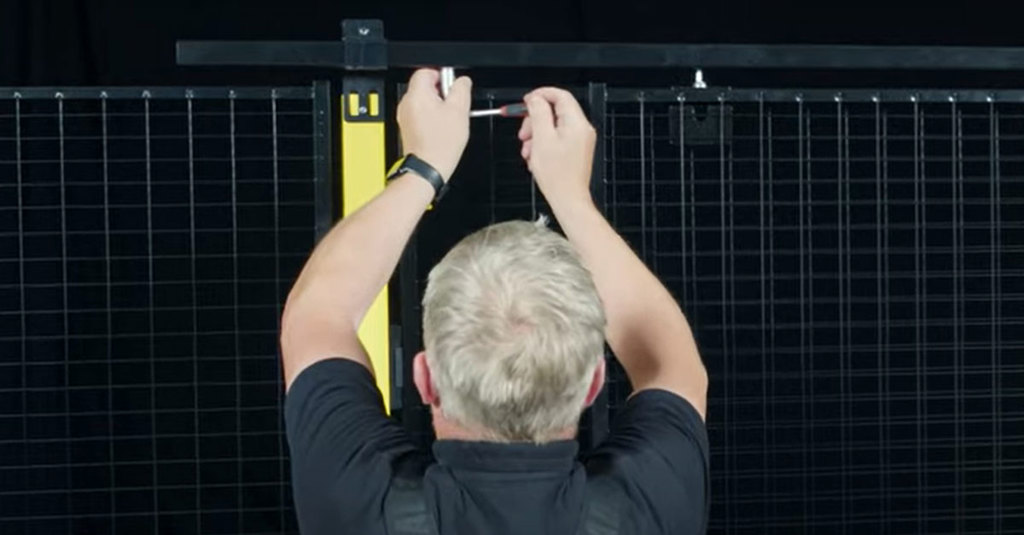 Installazione di Porta scorrevole singola con Axelent
